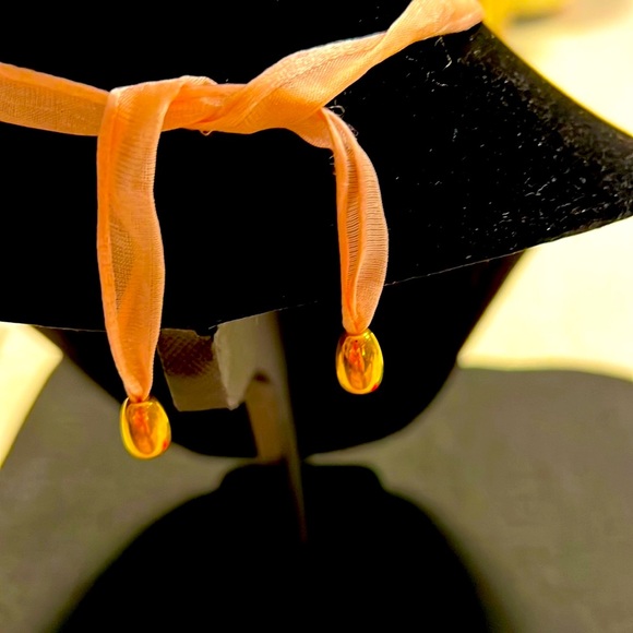 Baccarat Vintage Pink Crystal Disc with Silk Cord - Picture 4 of 5